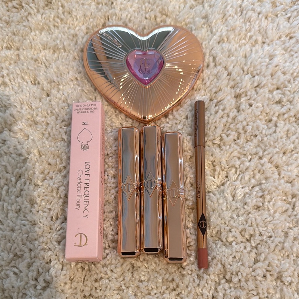 Charlotte Tilbury Beauty Bundle